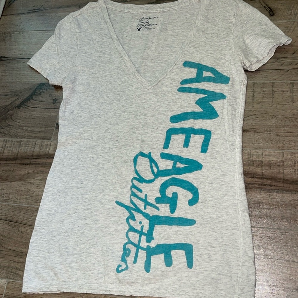 Like New American Eagle T-Shirt